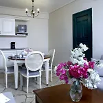 מלון דירות Dafnoudi