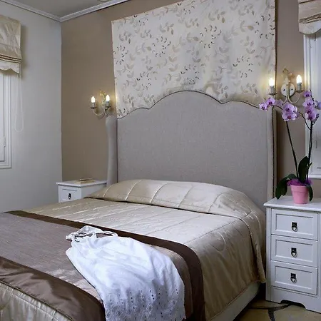 Apartahotel Dafnoudi Antipata (Erisos)