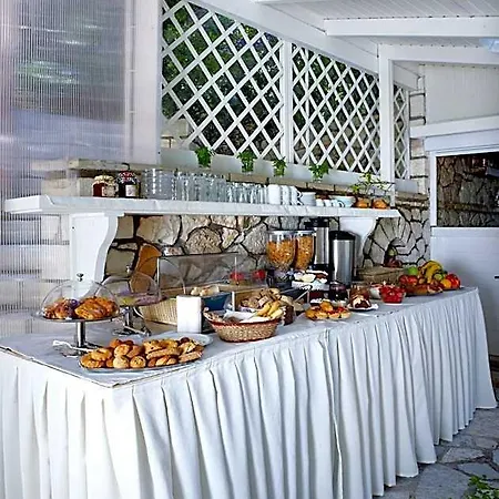 Dafnoudi Apartahotel Antipata (Erisos)