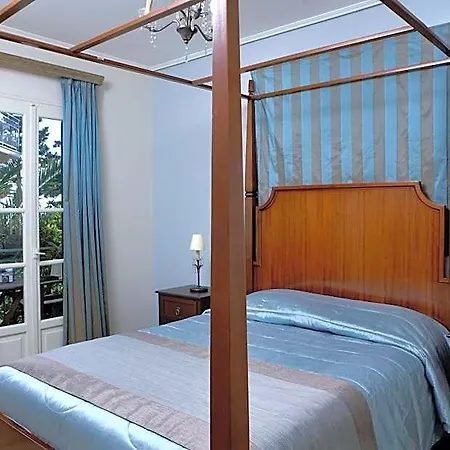 Dafnoudi Apartahotel Antipata (Erisos)