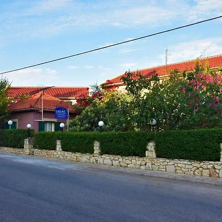 Dafnoudi Lägenhetshotell