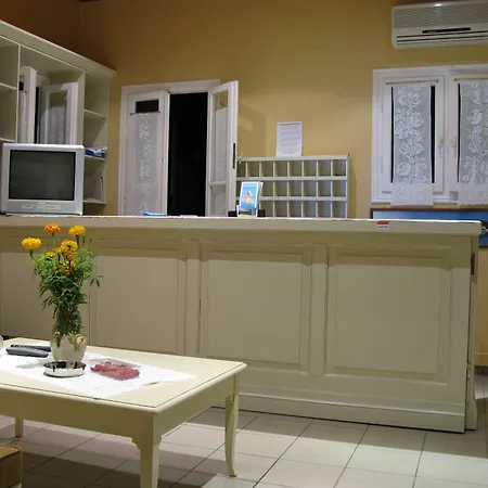 Dafnoudi Lägenhetshotell